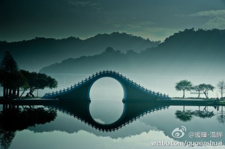 台湾月亮桥